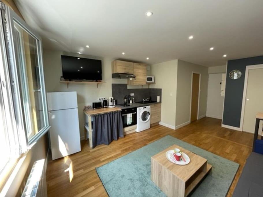 Chic'N Chill Apartment Issoudun Ngoại thất bức ảnh
